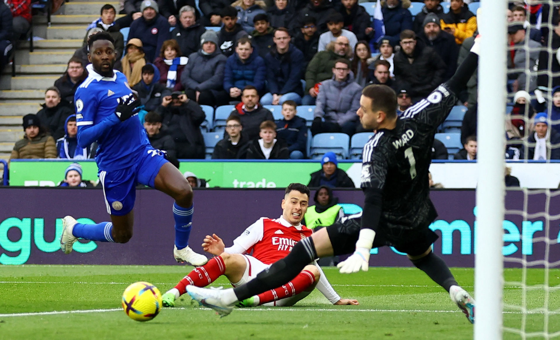 成为首要任 成为首要任