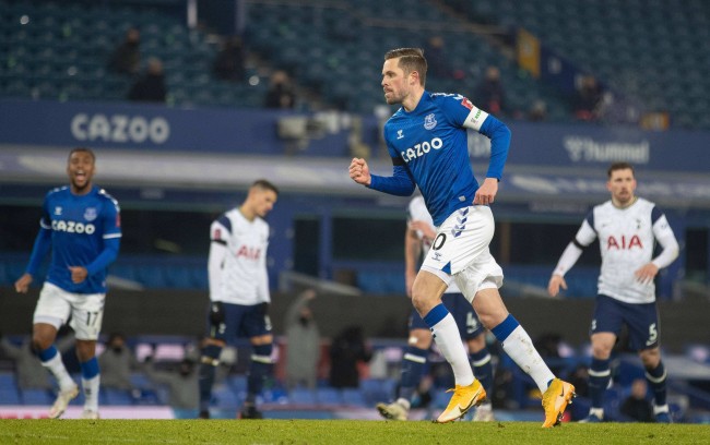 近期在采访 近期在采访