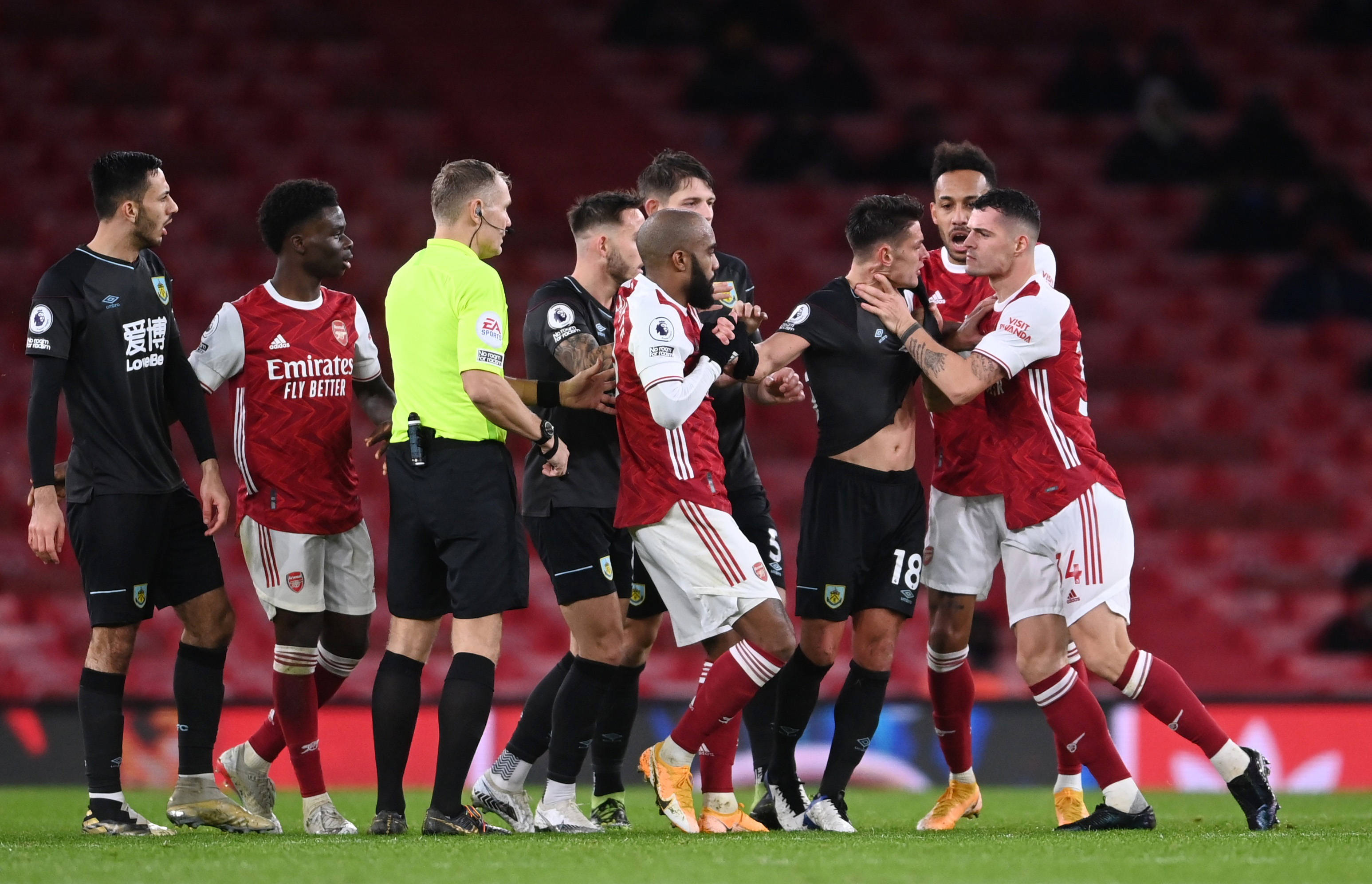 响了警钟 响了警钟